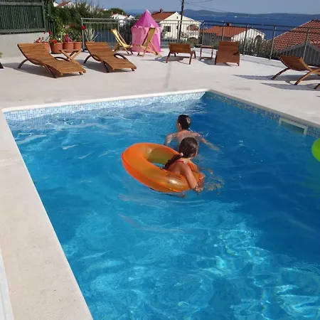 Apartment Schoene Mit Gemeinschaftspool *