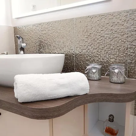 Apartment Schoene Mit Gemeinschaftspool